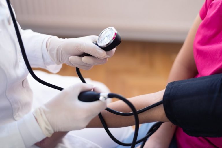 Why Dentists Take Blood Pressure Dallas | Distinctive Dentistry